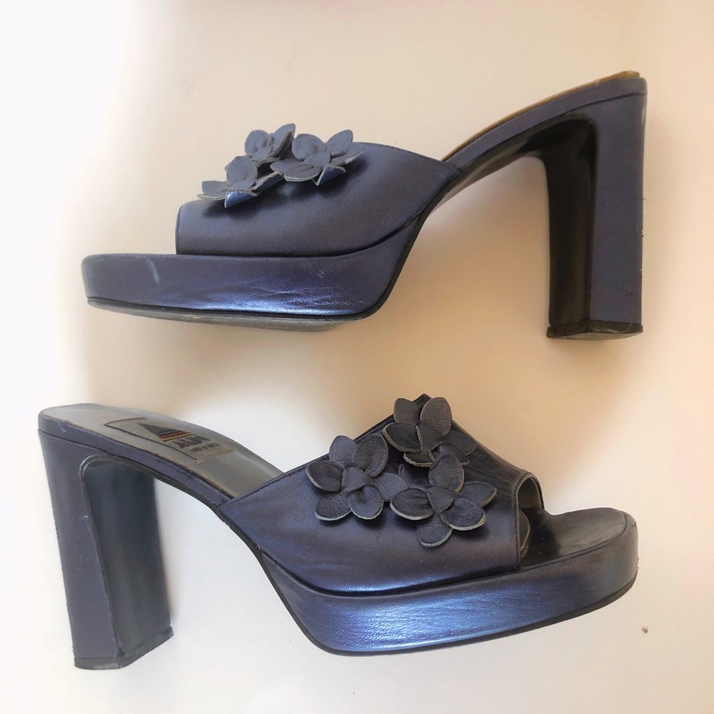 Vintage 90’s Aldo Platform Square Toe Heels